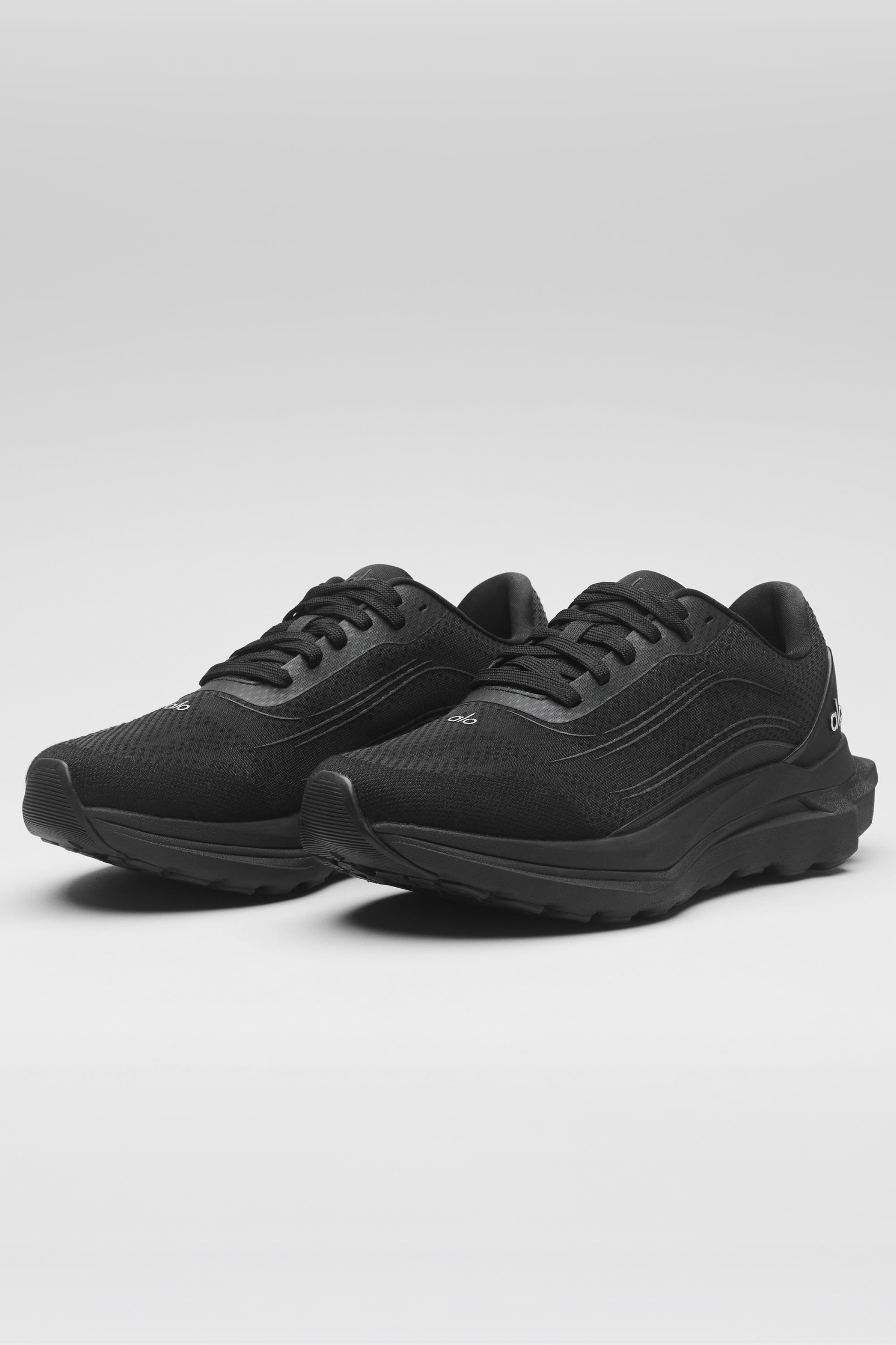 ALO Runner (Unisex) - Black/Black